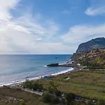 Bogi's By Lovelystay Funchal (Madeira)