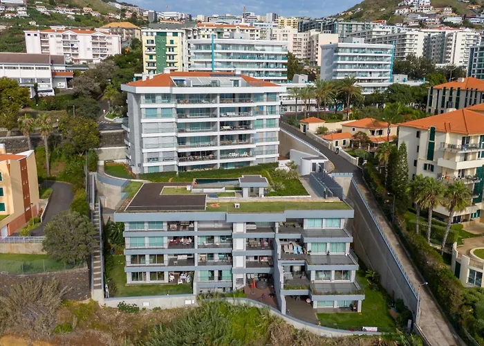 Bogi's By Lovelystay