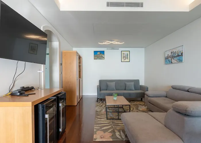 Bogi's By Lovelystay Apartamento *